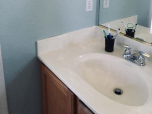 bathroom-remodel-before-400x300-1