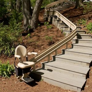 outdoor-stairlift